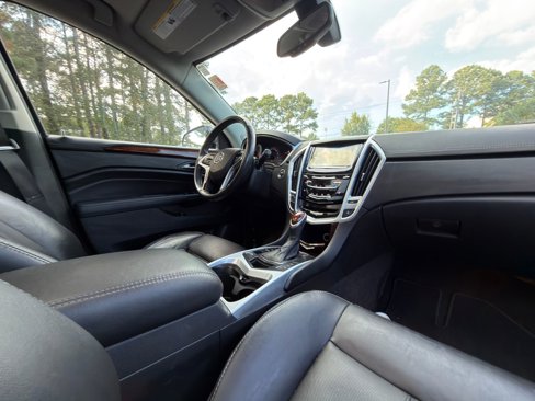 Used 2016 Cadillac SRX Luxury image 15