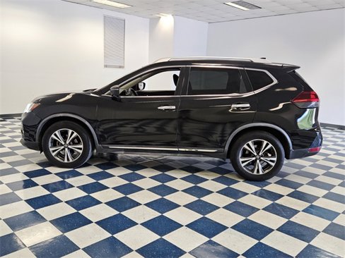 Used 2018 Nissan Rogue SL image 4