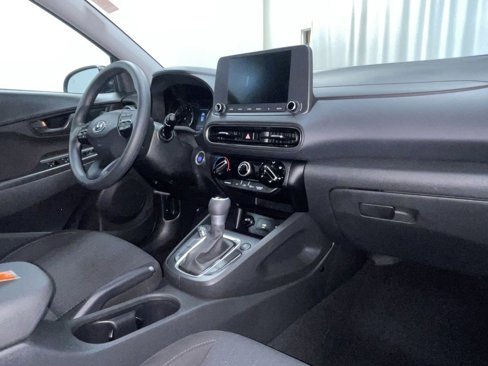 Used 2022 Hyundai Kona SEL w/ Cargo Package image 7
