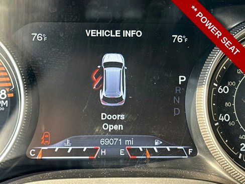 Used 2016 Jeep Cherokee Trailhawk w/ Leather Interior Group image 18