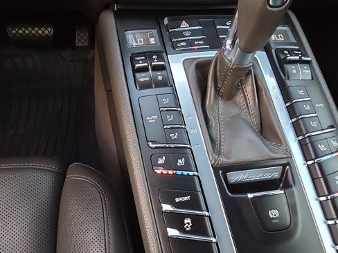 Used 2017 Porsche Macan S image 56