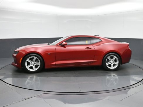 Used 2017 Chevrolet Camaro LS image 4