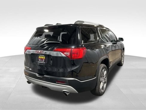 Used 2017 GMC Acadia SLT image 3