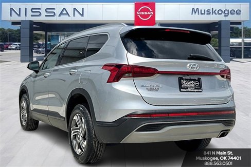 Used 2023 Hyundai Santa Fe SEL image 4