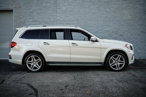 Used 2016 Mercedes-Benz GL 550 4MATIC image 17