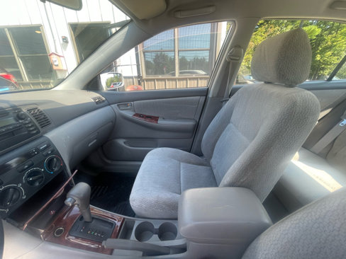 Used 2004 Toyota Corolla CE image 14