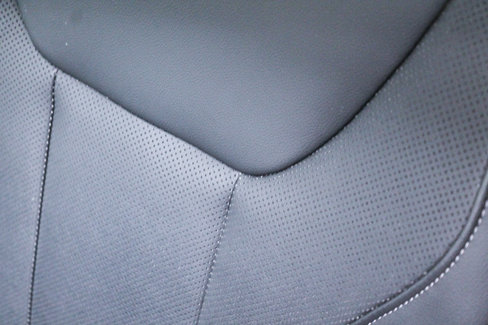 Certified 2022 BMW 330e w/ Convenience Package image 28