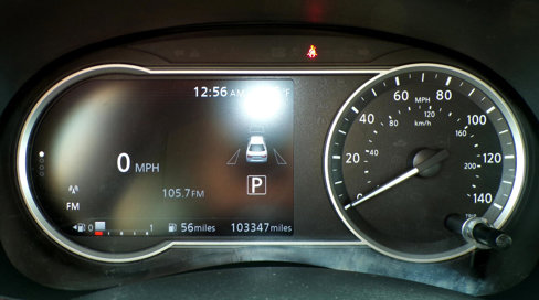 Used 2020 Nissan Versa SR w/ Convenience Package image 11