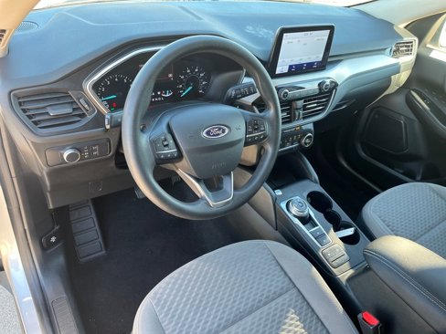 Used 2020 Ford Escape SE image 17