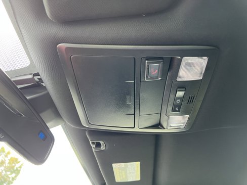Used 2020 Toyota Tacoma TRD Sport image 28