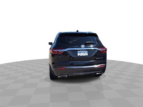 Certified 2018 Buick Enclave Essence image 7