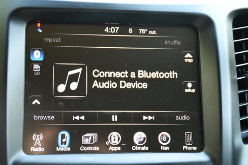 Used 2016 Jeep Cherokee Trailhawk w/ Cold Weather Group image 32
