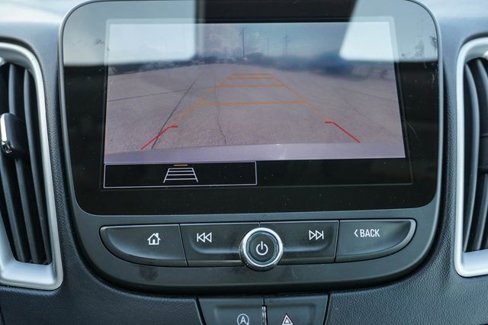 Used 2023 Chevrolet Malibu LT image 24