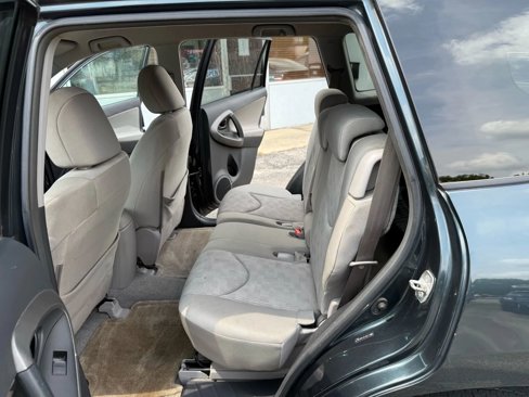 Used 2010 Toyota RAV4 4WD image 10