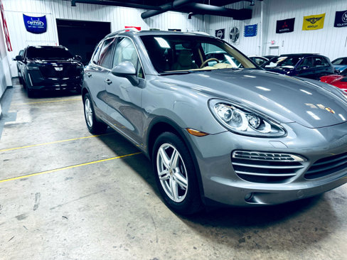 Used 2013 Porsche Cayenne image 18