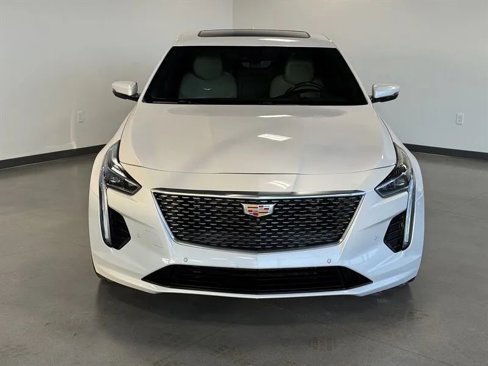 Used 2019 Cadillac CT6 Premium Luxury image 2