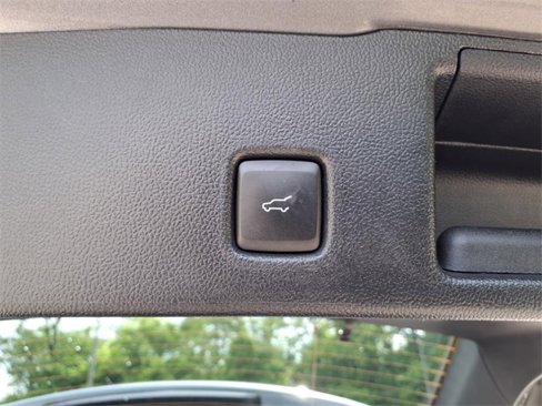 Used 2022 Ford Escape SE w/ Convenience Package image 12