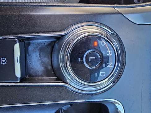 Used 2017 Ford Fusion SE image 12