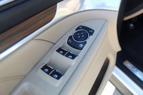 Used 2016 Ford Explorer Limited w/ Equipment Group 301A image 9