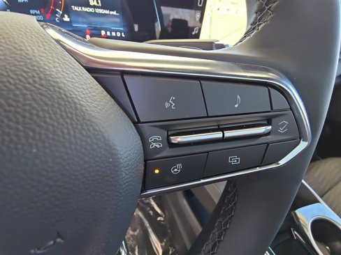 New 2025 Chevrolet Equinox LT w/ Safety and Technology Package image 34