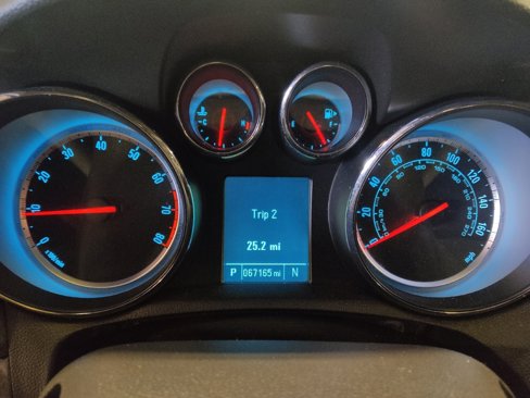 Used 2014 Buick Encore Premium image 23