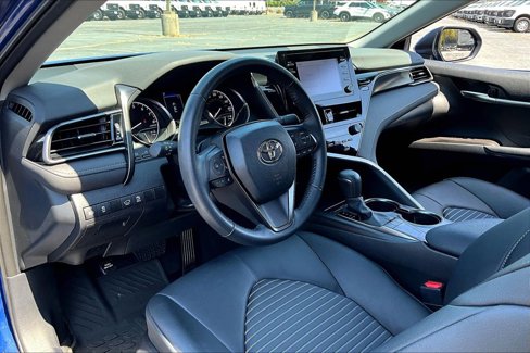 Used 2023 Toyota Camry SE image 14