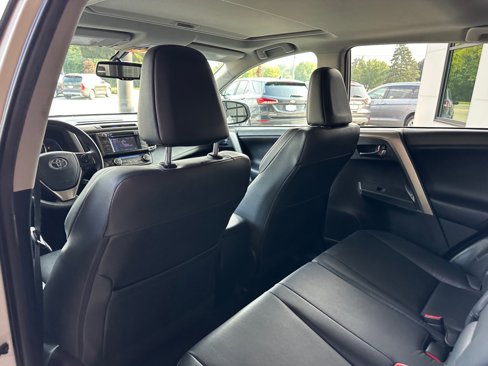 Used 2013 Toyota RAV4 Limited image 11
