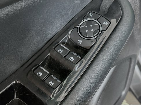 Used 2017 Ford Edge SEL w/ Equipment Group 201A image 18