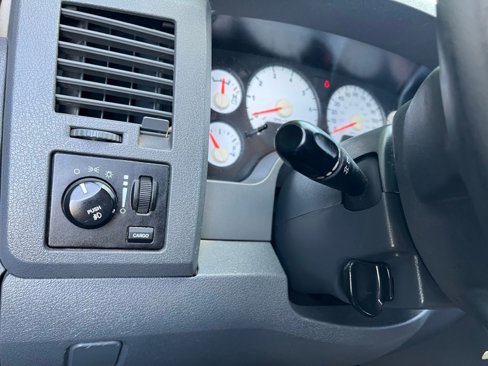Used 2006 Dodge Ram 1500 Truck SLT image 27