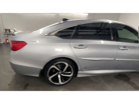 Used 2021 Honda Accord Sport Special Edition image 9