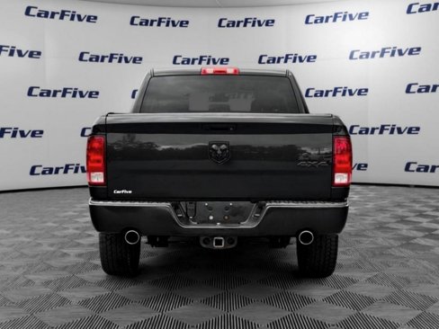 Used 2016 RAM 1500 Express w/ Black Ram 1500 Express Group image 4