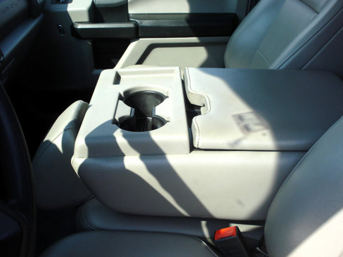 Used 2020 Ford F250 XL w/ Power Equipment Group image 26