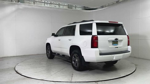 Used 2017 Chevrolet Tahoe LT image 3