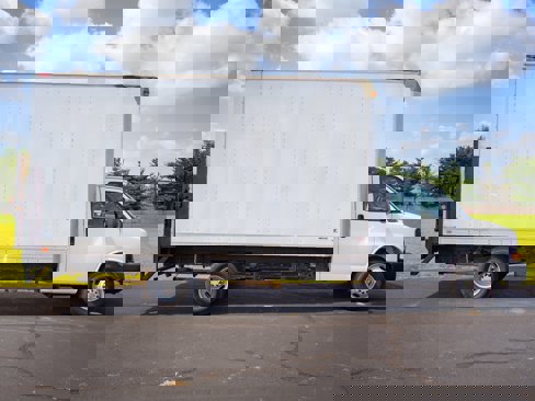 Used 2012 Chevrolet Express 3500 Extended image 4
