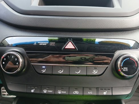 Used 2017 Hyundai Tucson Night image 19