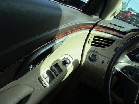 Used 2013 Buick LaCrosse Leather image 20
