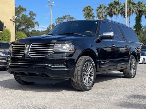Used 2016 Lincoln Navigator L Select image 18