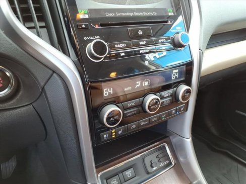 Used 2019 Subaru Ascent Touring w/ Popular Package #3 image 25