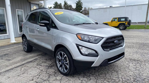 Used 2020 Ford EcoSport SES w/ SES Black Appearance Package image 9