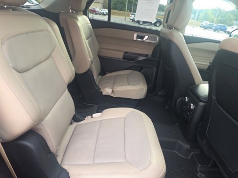 Used 2020 Ford Explorer Limited image 14
