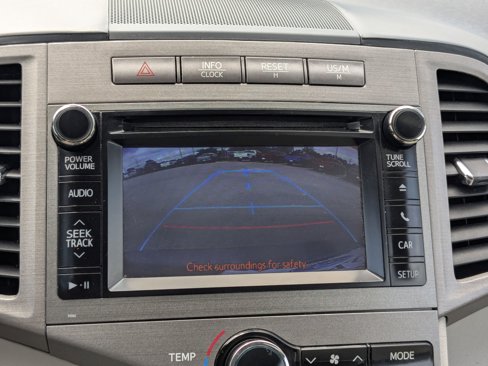 Used 2014 Toyota Venza LE image 24