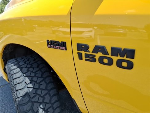 Used 2016 RAM 1500 Sport w/ Stinger Yellow Sport Package image 7