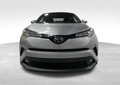 Used 2019 Toyota C-HR Limited image 3