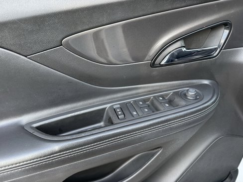 Used 2019 Buick Encore Preferred image 14