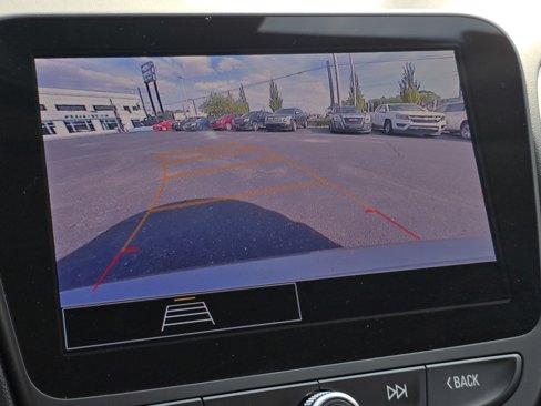 Used 2023 Chevrolet Malibu LT image 3