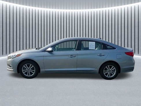 Used 2016 Hyundai Sonata SE image 8