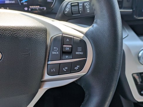 Used 2022 Ford Explorer XLT w/ Equipment Group 202A image 17