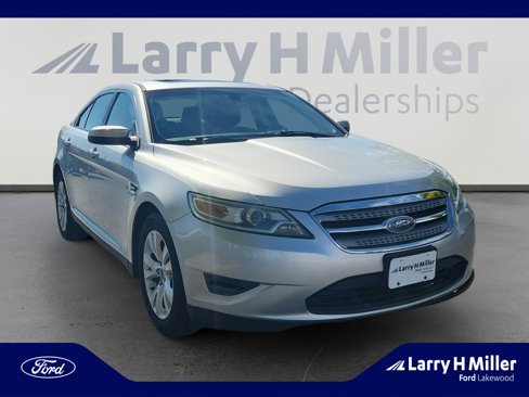 Used 2010 Ford Taurus SEL image 7