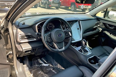 Used 2022 Subaru Outback Limited image 15