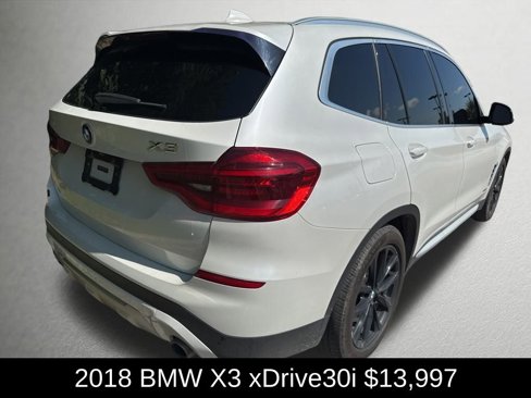 Used 2018 BMW X3 xDrive30i image 3